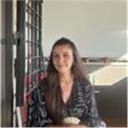 Maestra de educación primaría (generalista) e Historia