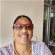 Cours de cuisine en ligne à des adultes