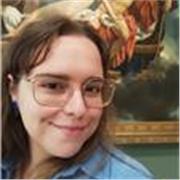 Laureata Magistrale in Storia dell'arte impartisce lezioni di materie letterarie