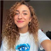 Clases de pintura en Malaga a niños/ adolescentes. Tengo varios reconocimientos artísticos y he estudiado el Grado en Comunicación Audiovisual.