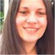 Profesora de Inglés,Matemáticas,Física y Química y Biología,da clases particulares a niños de Primaria y Secundaria