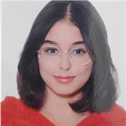 Tutrice diplômée de biologie pour les élèves de tous les niveaux scolaires