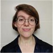 Profesora de refuerzo académico en ciencias (matemáticas, química, biología...)