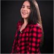 Profesora de Inglés énfasis en conversación y storytelling