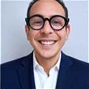 Profesor experto en Habilidades Directivas y Liderazgo con amplia formacion y experiencia docente y empresarial