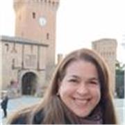 Sono insegnate di spagnolo, lettura, grammatica. aiuto compiti