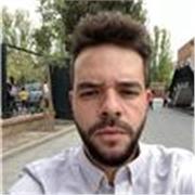 Padre y profesor, con titulación se ofrece a integrar el inglés en la rutina de sus hijos.