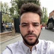 Profesor b1 para todas las edades. Mi nivel es superior al b1, por lo que los límites los pone el alumno.