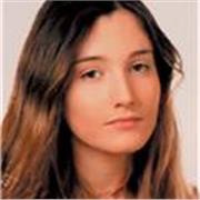 Studentessa del Primo Anno presso la Facoltà di Lingue Moderne di Trento offre lezioni di Grammatica Italiana e/o Inglese