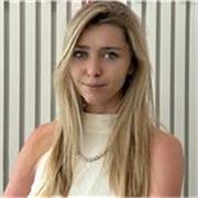 Soy profesora nativa de inglés y ofrezco clases dinámicas y personalizadas. Trabajo según tu nivel y objetivos.