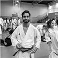 Profesor de karate y defensa personal.más de 25 años de práctica y 10 de enseñanza. empieza ya a disfrutar de las artes marciales