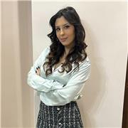 Insegnante di inglese, laureata in Traduzione, offre lezioni private a Caltanissetta e online.