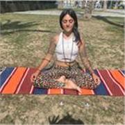 Únete a mis clases de Hatha yoga, apto para todos los niveles!