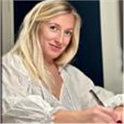 Professeur en design espace, neuroarchitecture, méthodologie et entreprenariat en design 