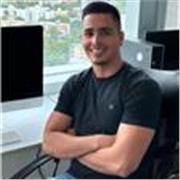 Profesor de matemáticas para estudiantes de básica primaria y bachiller academico