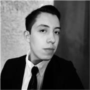 Docente de Filosofía, Ética y Ciencias Sociales con Maestría en Educación y con experiencia en clases virtuales