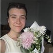 Profesora titulada en Biología con Máster en Biodiversidad. Con 7 años de experiencia dando clases y talleres para niños y adultos