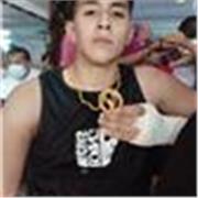 Soy boxeador amateur tengo experiencia que te puedes ayudar