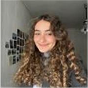 Profesora de francés da clases para niños, adolescentes, adultos de niveles hasta B2