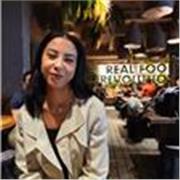 Daría clases a niños desde 4-12 años que necesiten apoyo en inglés .Además si se necesita ayuda para el cuidado de ellos también.