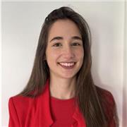 Doy clases particulares adaptadas al alumno que presente necesidades en el lenguaje y la audición, además de reforzar cualquier materia de la etapa de Primaria