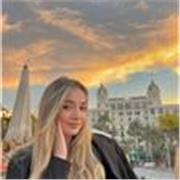 hola soy una chica de 25 años y quiero trabajar aquí en España, el idioma que yo perverso  es el italiano y estoy pensando en dar clases de 3º y 4º de primaria