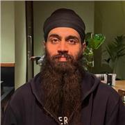 Native English tutor studying Aerospace Engineering, offering engaging online lessons for students of all levels worldwide