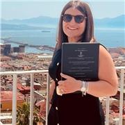 Attuale Docente di sostegno nella scuola superiore impartisce lezioni rivolte a studenti di scuola Media per tutte le materie