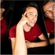 Graphiste et directeur artistique expérimenté propose des cours particuliers adaptés à tous les niveaux et objectifs