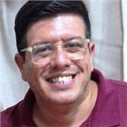 Profesor de Teología, Filosofía y Gestión Educativa