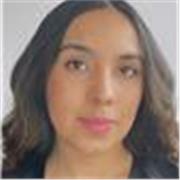 Alumna universitaria con dominio de inglés y experiencia tras vivir en Inglaterra