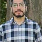 Profesor de Matemática con 20 años de experiencia en preuniversitarios, enfocado en preparación PAES y desarrollo de habilidades