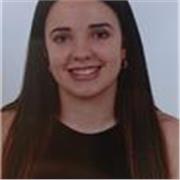 Profesora graduada en ESO, Bachiller, un grado superior y una carrera universitaria imparte clases de primaria, ESO y BACHILLERO