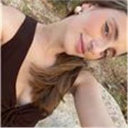 Profesora de castellano para alumnos de primaria y ESO. Además puedo dar clase de catalán para alumnos de primaria y ESO