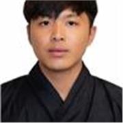 Reliable tutor for English and primary school homework support 