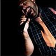 Lezioni di canto per tutte le età e livelli di apprendimento. 