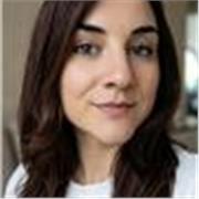 Psicologa clinica offre supporto nella formazione personale