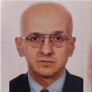 Ich bin ein Englisch Tutor,der Kinder aller Altersgruppen unterrichtet