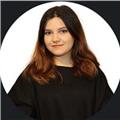 Uluslararası eğitim sektöründe 9 yıllık deneyime sahip bir eğitim danışmanıyım. İngiltere, Almanya, Kanada, Amerika