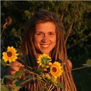 Deutsch Tutorin, die Kinder aller Altersklassen unterrichtet - online (Skype/Zoom)