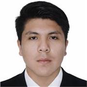 Profesor de Computación e Informática imparte clases de programación a personas interesadas en el mundo de la tecnología