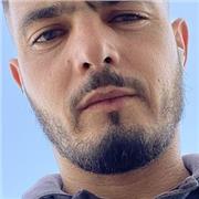 Professeur kenouche oussama , aid dans les devoir en informatique professional