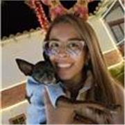 Profesora de apoyo para clases virtuales enfocadas a ciencias naturales, medio ambiente y bienestar animal