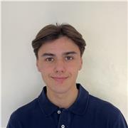 Professeur d’aide aux Devoirs. Vous aidez à être acteur de votre réussite.