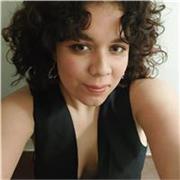 Soy Nour, mi nombre significa luz, y men encantaría ser la luz del conocimiento para todos. 
