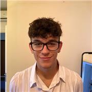 Diplomato offre lezioni di inglese ed italiano ai bambini della scuola primaria e ai ragazzi della scuola secondaria