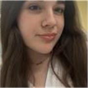 Soy estudiante de Derecho y doy clases de Lengua Castellana y Geografía para ESO y Bachillerato.
