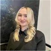 First-class English Literature graduate and Education and Wellbeing Specialist, offering English Lit tutoring and study support