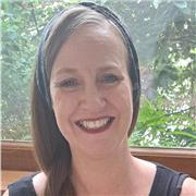 Experienced Therapeutic Coach Supporting Student Wellbeing, Confidence & Personal Growth