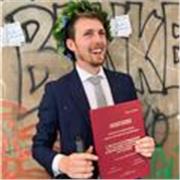 Laureato in Giurisprudenza con diploma di liceo linguistico offre ripetizioni di diritto, inglese, francese e spagnolo